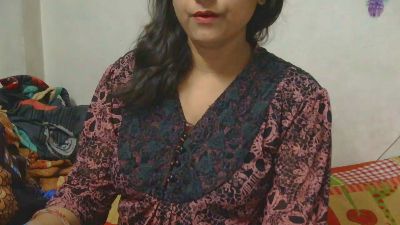 desireena2 live cam on Cam4