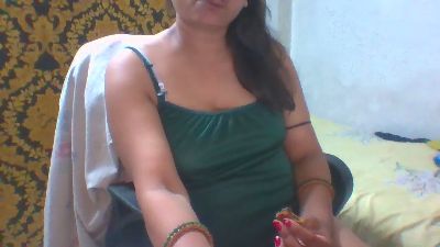 desireena2 live cam on Cam4