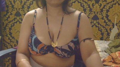 desireena2 live cam on Cam4