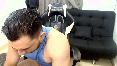 deuxes live cam on Cam4
