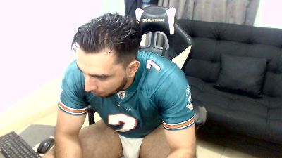 deuxes live cam on Cam4