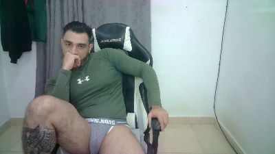 deuxes live cam on Cam4