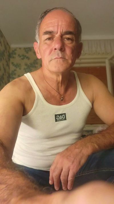 devid_xxx live cam on Cam4