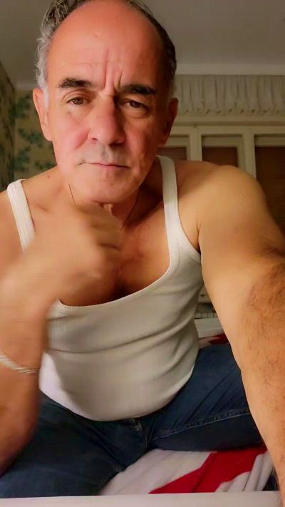 devid_xxx live cam on Cam4