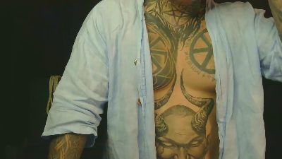 devilwithtats live cam on Cam4