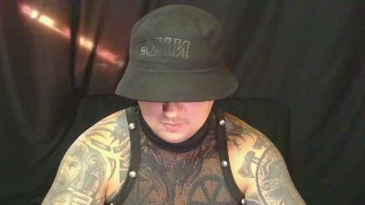 devilwithtats live cam on Cam4