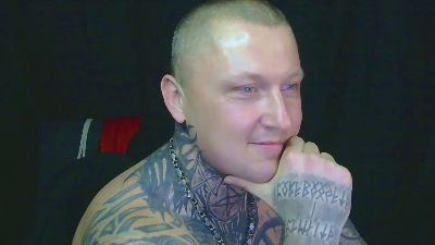 devilwithtats live cam on Cam4