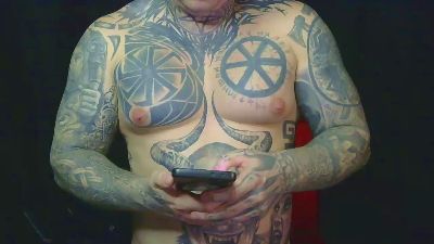 devilwithtats live cam on Cam4