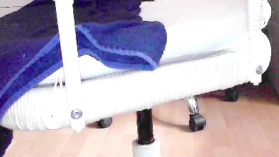 devoter_klein live cam on Cam4
