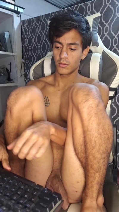 diablito202020 live cam on Cam4