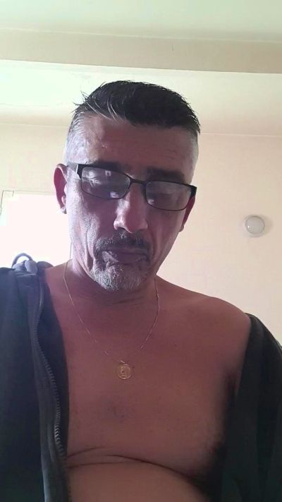 diablo773 live cam on Cam4