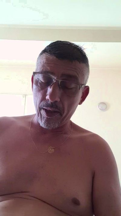 diablo773 live cam on Cam4