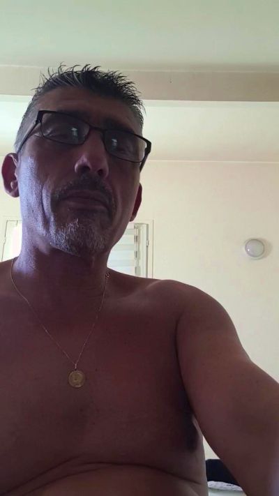 diablo773 live cam on Cam4