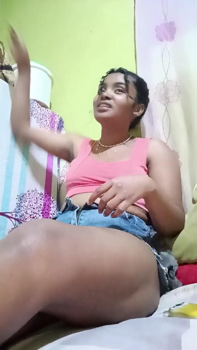 diana2 live cam on Cam4