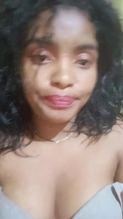diana2 live cam on Cam4