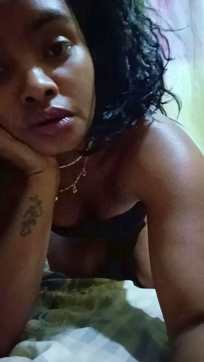 diana2 live cam on Cam4