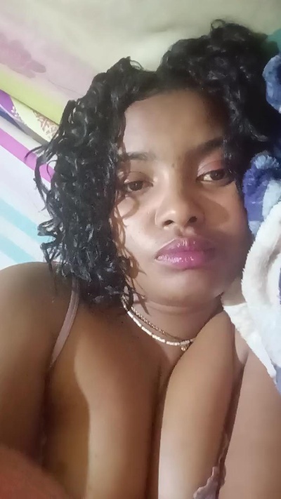 diana2 live cam on Cam4