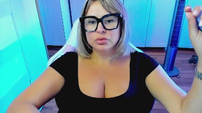 diana_goddess live cam on Cam4