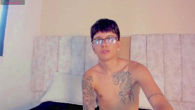 diana_santy live cam on Cam4