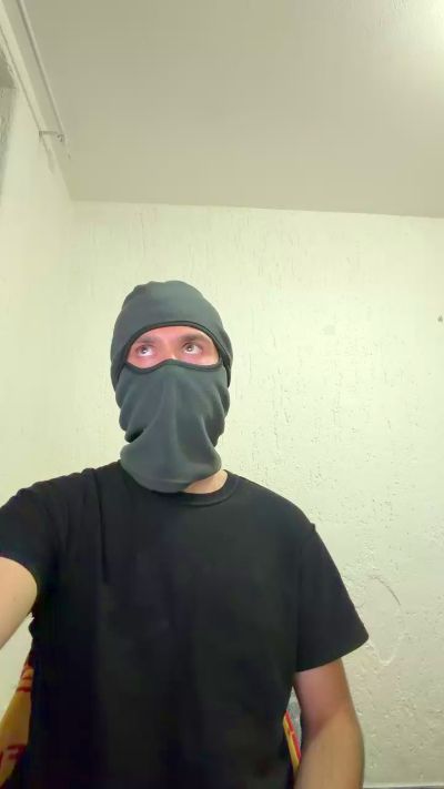 dick950 live cam on Cam4