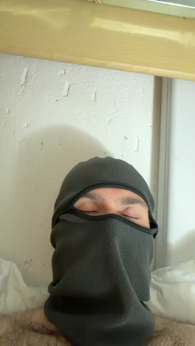 dick950 live cam on Cam4
