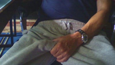 dicker9269 live cam on Cam4