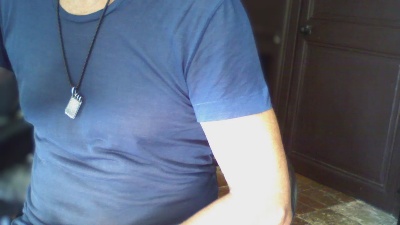 dicker9269 live cam on Cam4