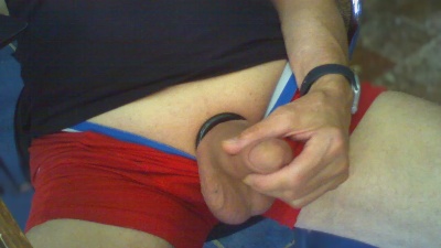 dicker9269 live cam on Cam4