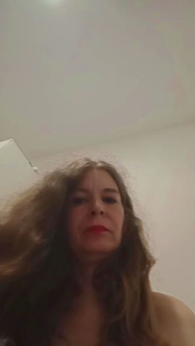 didi2081 live cam on Cam4