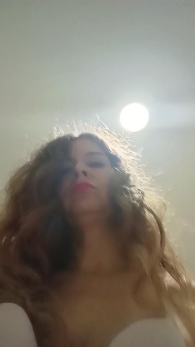 didi2081 live cam on Cam4