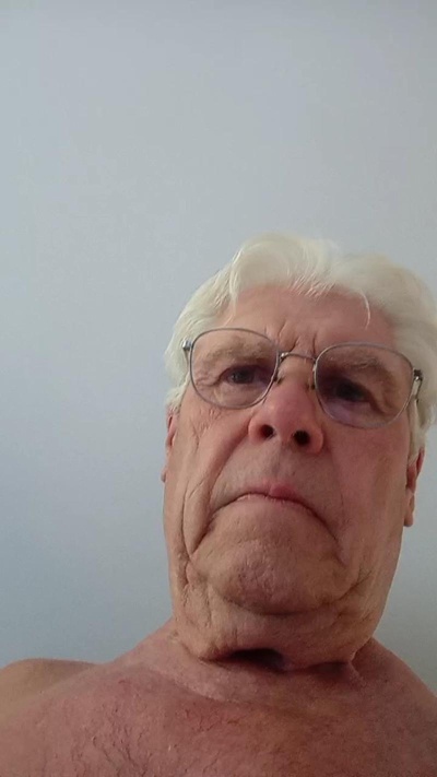 didier50azo9 live cam on Cam4
