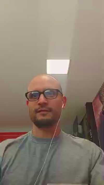 diegocortezve live cam on Cam4