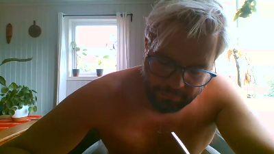 dieyfer live cam on Cam4