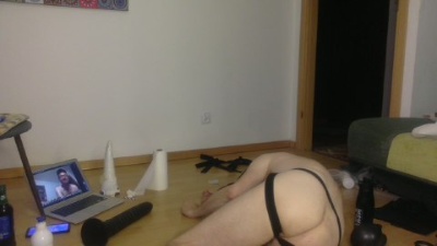 dildoman666 live cam on Cam4