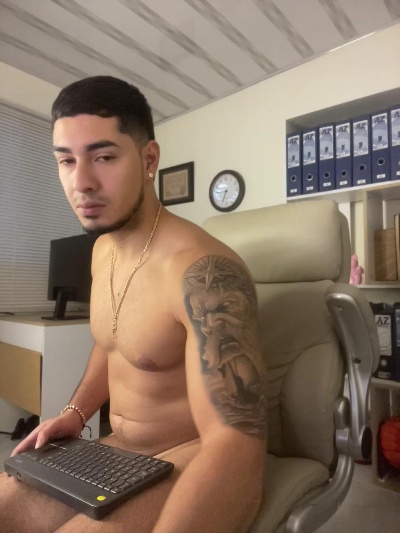 dimitri_coleman live cam on Cam4