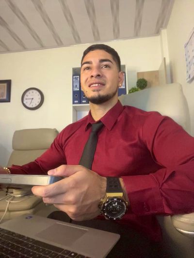 dimitri_coleman live cam on Cam4