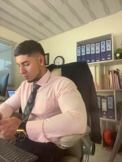 dimitri_coleman live cam on Cam4