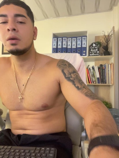 dimitri_coleman live cam on Cam4