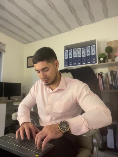 dimitri_coleman live cam on Cam4