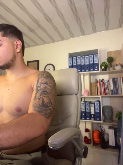 dimitri_coleman live cam on Cam4