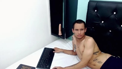 dimon_mael live cam on Cam4