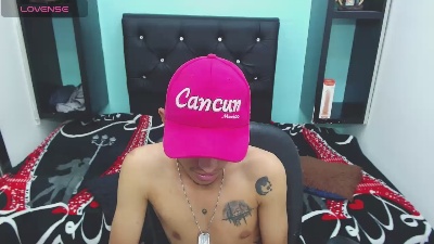 dimon_mael live cam on Cam4