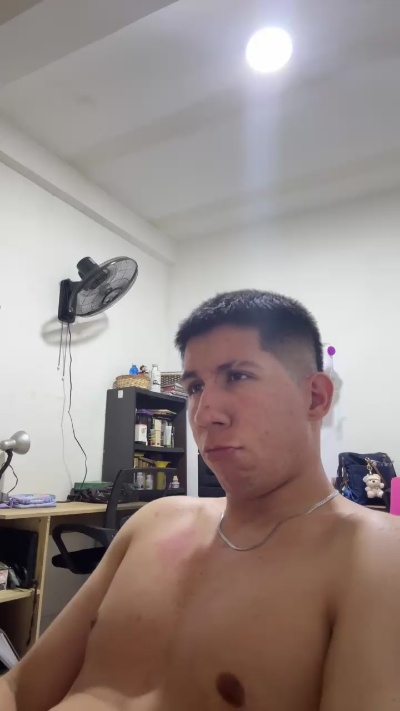 dirty_boy_sexy live cam on Cam4