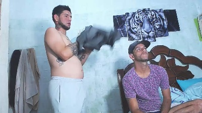dirtyexplosive2 live cam on Cam4