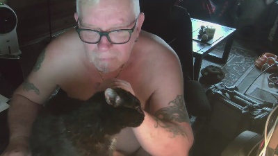 dirtyminds1 live cam on Cam4