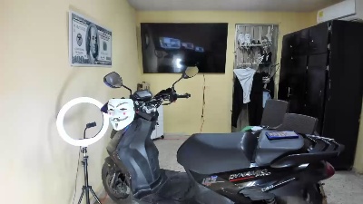 dirtyshowmuscle live cam on Cam4