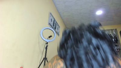 dirtyshowmuscle live cam on Cam4