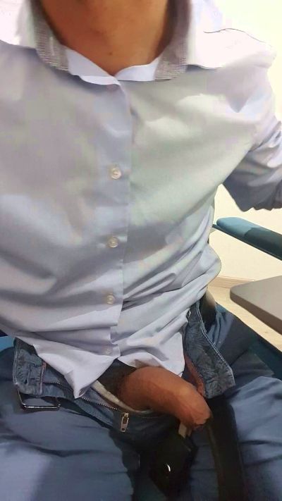 disableman live cam on Cam4