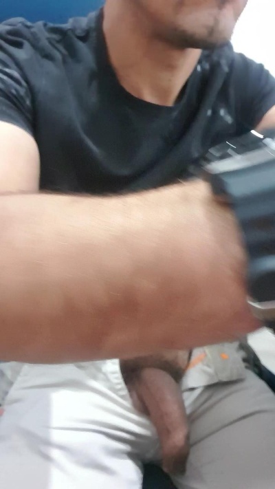 disableman live cam on Cam4