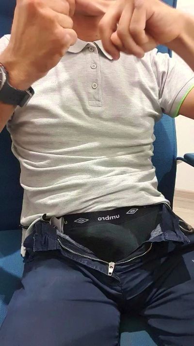 disableman live cam on Cam4